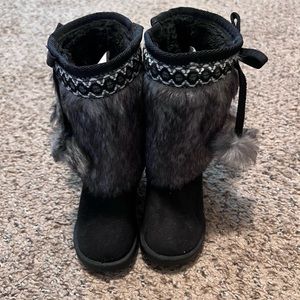 Adorable fuzzy boots!